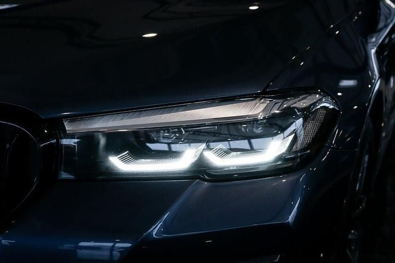 Begagnad BMW 530 M Sport 292 HK (214 kW) 2023 Blå Kombi