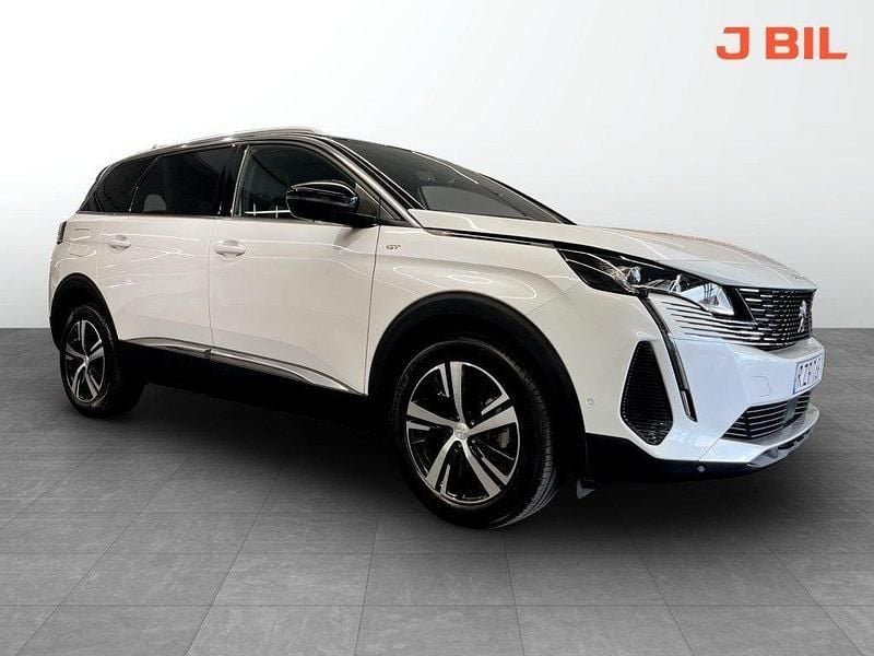 Vit Begagnad 2023 Peugeot 5008 GT Minibuss | 349 900 kr (Dyr) - Bild 1/4
