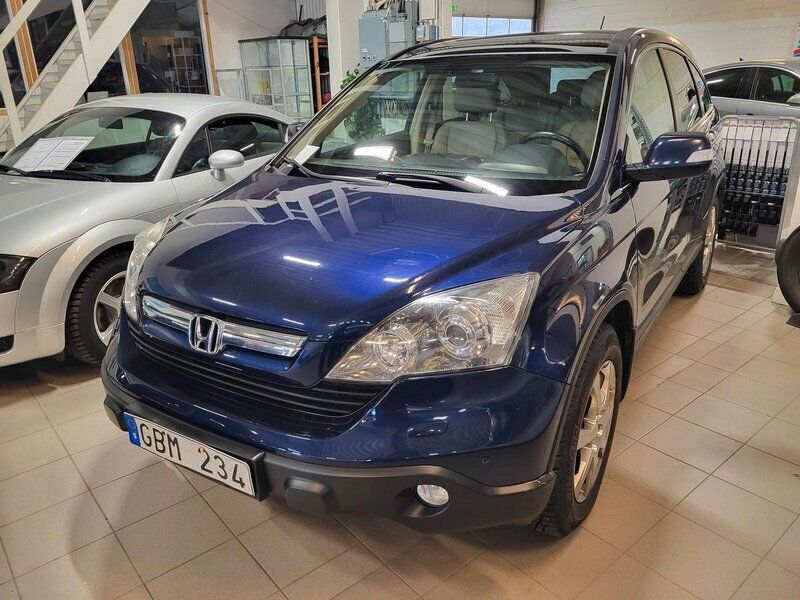 Mörkblå (blå) Begagnad 2007 Honda CR-V SUV | 79 000 kr (Lite dyr) - Bild 1/1