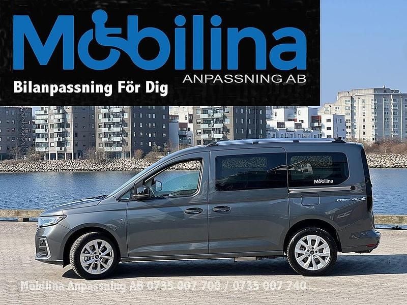 Begagnad Ford Tourneo 2025 Kombi