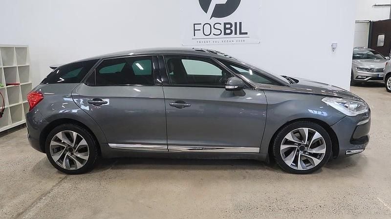 Begagnad Citroën DS5 163 HK (119 kW) 2012 Grå Halvkombi