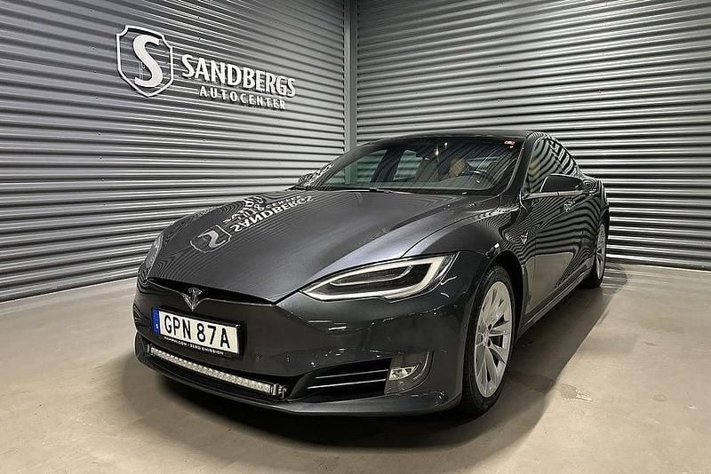 Grå Begagnad 2019 Tesla Model S Long Range AWD Halvkombi | 269 500 kr (Superpris) - Bild 1/4