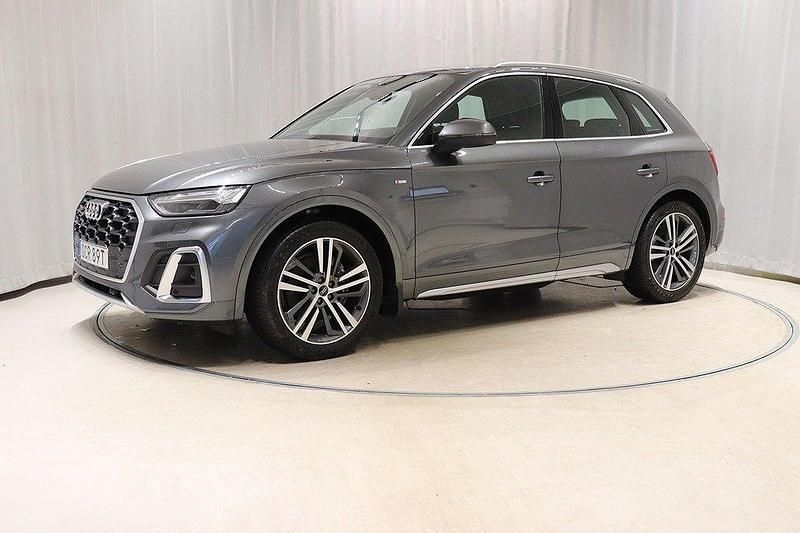 Grå (daytonagrå pärleffekt) Begagnad 2020 Audi Q5 S-Line SUV | 399 000 kr (Lite dyr) - Bild 1/4