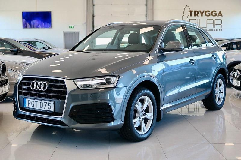 Grå Begagnad 2017 Audi Q3 Design SUV | 189 000 kr (Marknadspris) - Bild 1/4