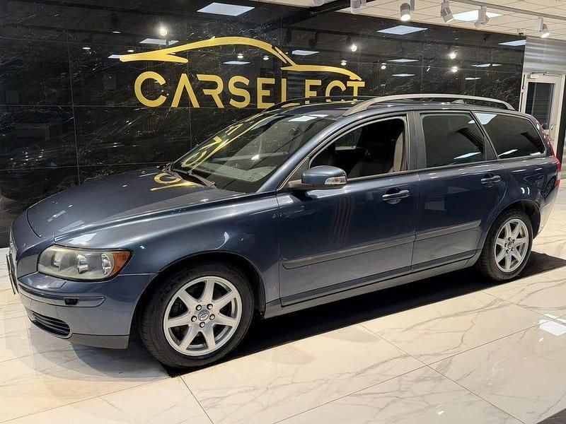 Begagnad Volvo V50 Kinetic 170 HK (125 kW) 2007 Blå Kombi