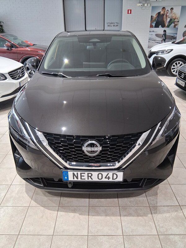 Svart Begagnad 2024 Nissan Qashqai N-Connecta SUV | 339 900 kr (Lite dyr) - Bild 1/4