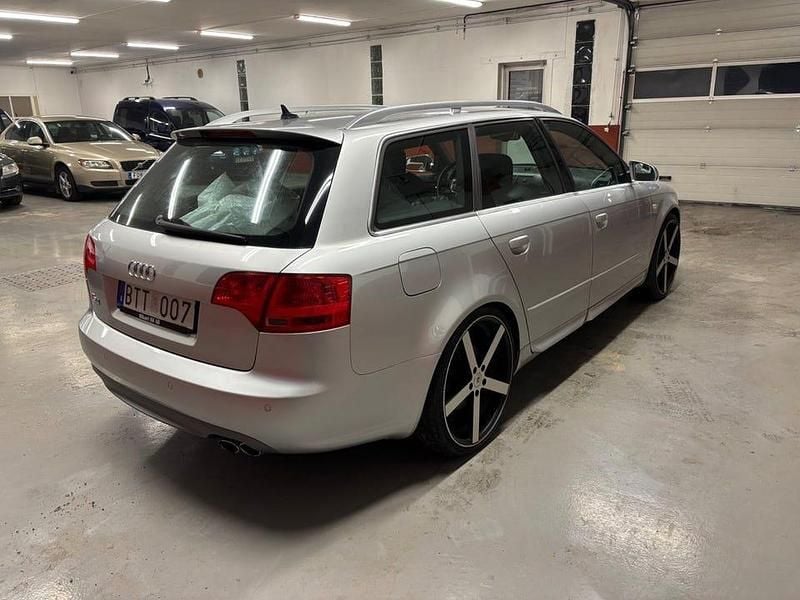 Begagnad Audi S4 344 HK (253 kW) 2007 Silver Kombi