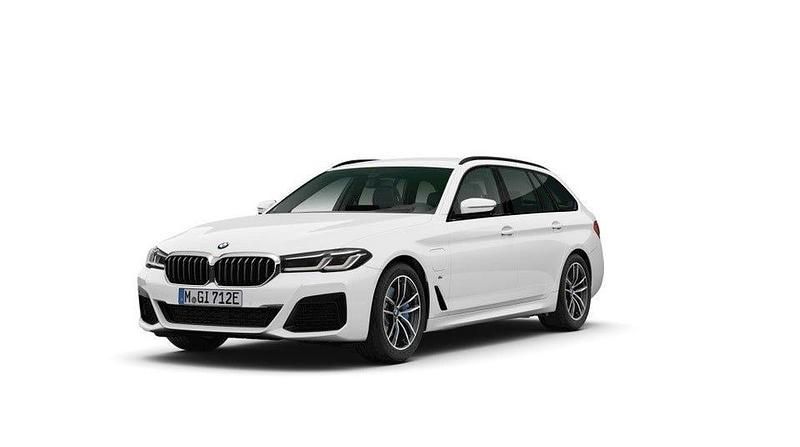 Begagnad BMW 530 M Sport 292 HK (214 kW) 2021 Alpinvit Kombi