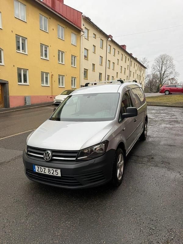 Begagnad VW Caddy Maxi 122 HK (89 kW) 2018 Minibuss