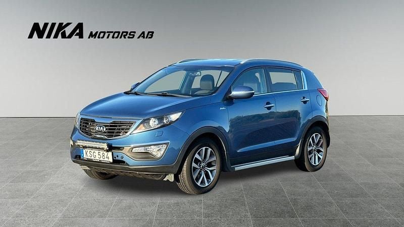 Blå Begagnad 2014 Kia Sportage SUV | 104 900 kr (Bra pris) - Bild 1/4