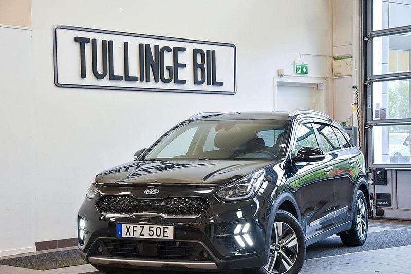 Svart Begagnad 2019 Kia Niro Advance SUV | 194 900 kr (Marknadspris) - Bild 1/4