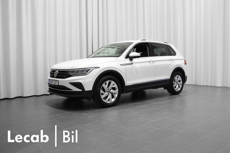 Vit (pure white) Begagnad 2021 VW Tiguan SUV | 279 500 kr (Bra pris) - Bild 1/4