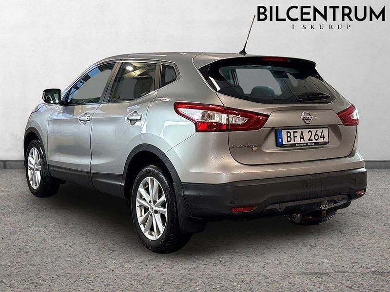 Begagnad Nissan Qashqai 116 HK (85 kW) 2014 Silver SUV