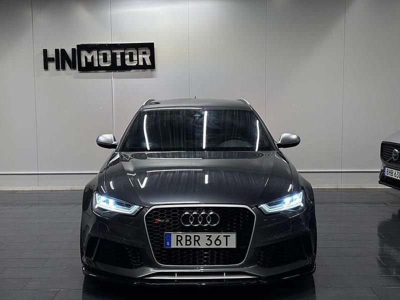 Begagnad Audi RS6 560 HK (411 kW) 2013 Mörkgrå Kombi