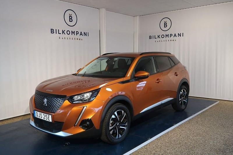 Orange Begagnad 2021 Peugeot 2008 SUV | 188 800 kr (Marknadspris) - Bild 1/4
