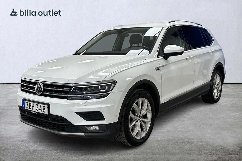 Vit Begagnad 2017 VW Tiguan Allspace SUV | 179 800 kr (Dyr) - Bild 1/4