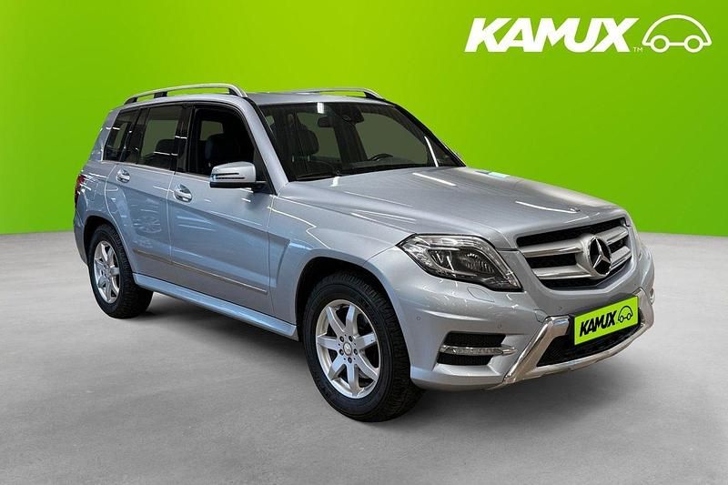Silver (grå) Begagnad 2013 Mercedes GLK220 AMG SUV | 134 800 kr (Marknadspris) - Bild 1/4