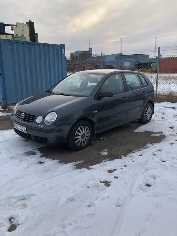Begagnad VW Polo 75 HK (55 kW) 2003