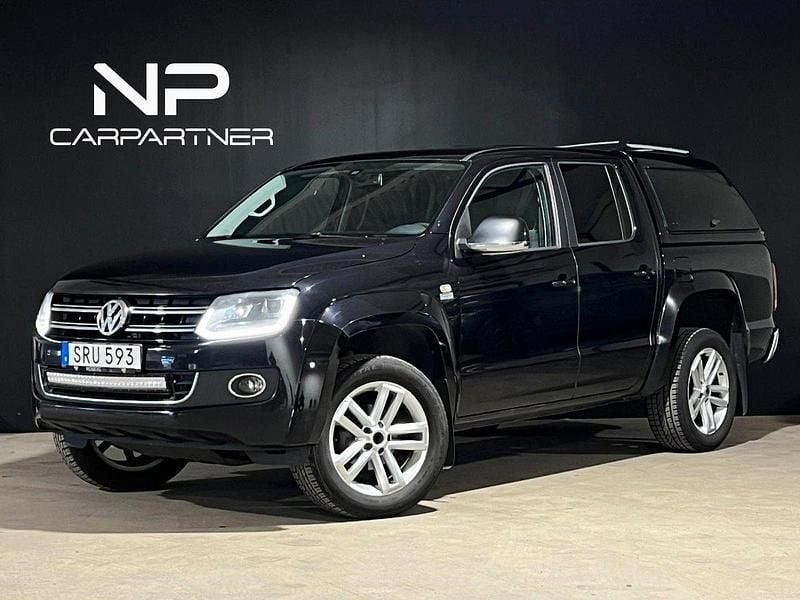 Svart Begagnad 2016 VW Amarok Highline Pickup | 189 900 kr (Marknadspris) - Bild 1/4