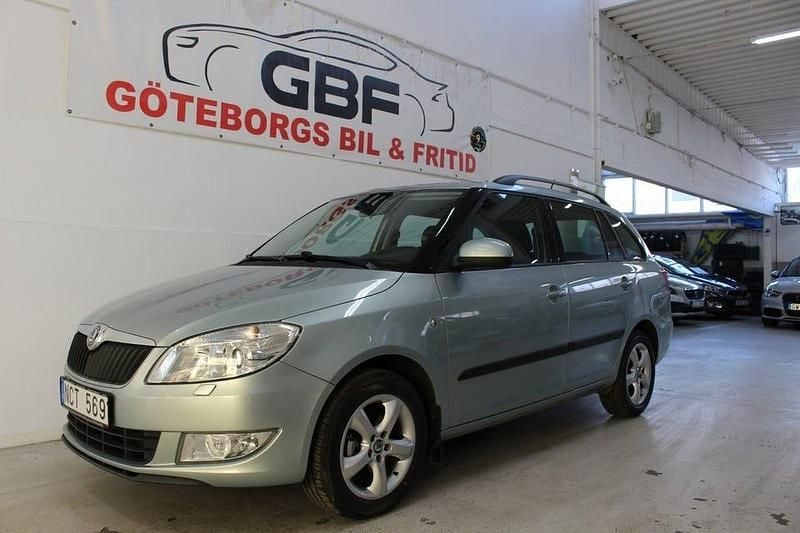 Begagnad Skoda Fabia Elegance 86 HK (63 kW) 2012 Ljusgrön Kombi