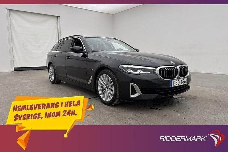 Begagnad BMW 530e Luxury Line 184 HK (135 kW) 2021 Svart Kombi