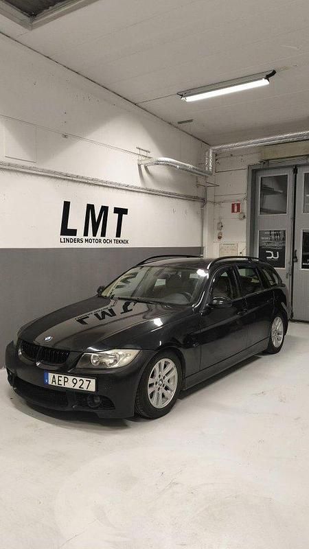 Svart Begagnad 2007 BMW 320 M Sport Kombi | 38 000 kr (Superpris) - Bild 1/4