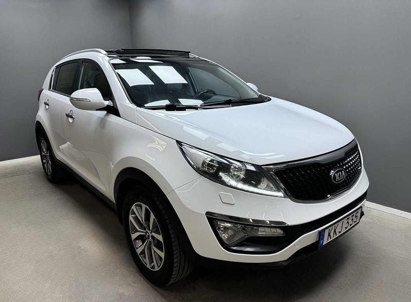 Vit Begagnad 2014 Kia Sportage SUV | 79 900 kr (Marknadspris) - Bild 1/4
