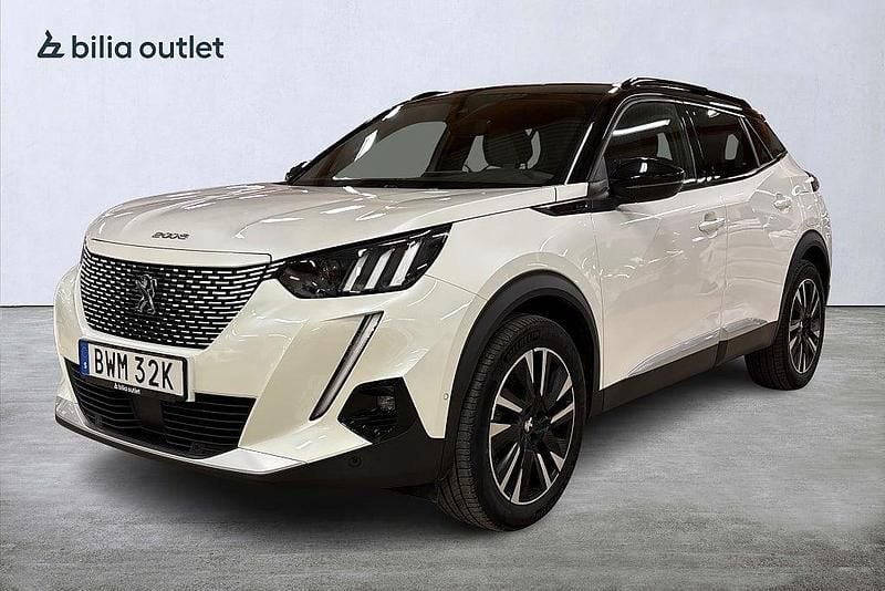 Begagnad Peugeot e-2008 GT-line 100 kW (136 HK) 2021 Vit SUV