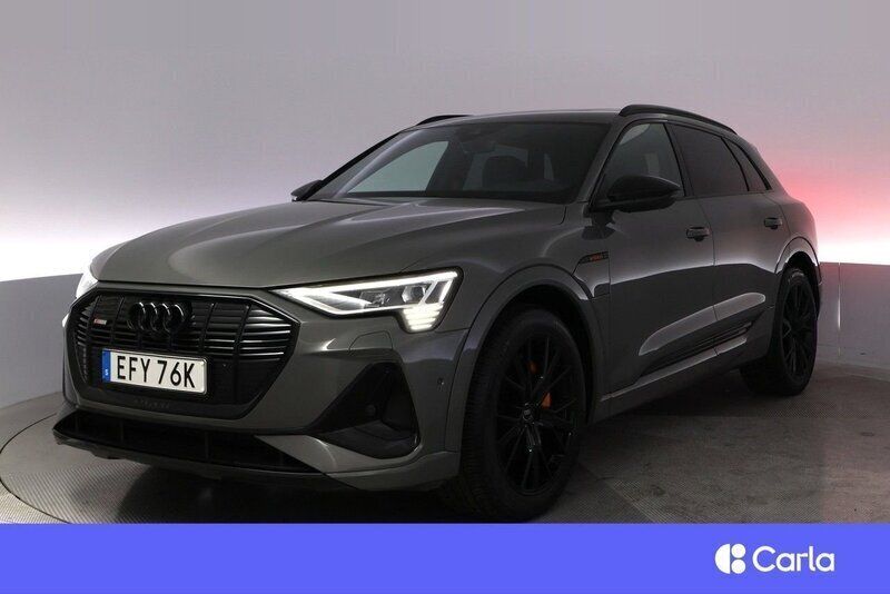Grå Begagnad 2022 Audi e-tron S-Line SUV | 482 900 kr (Marknadspris) - Bild 1/4