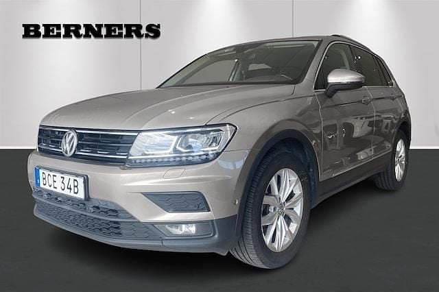 Begagnad 2020 VW Tiguan Comfortline SUV | 259 900 kr (Bra pris) - Bild 1/4