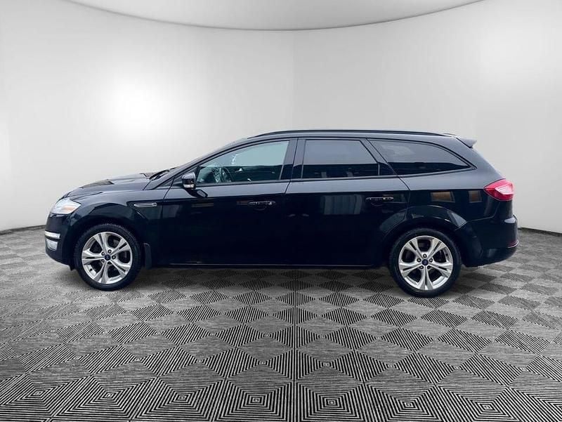 Begagnad Ford Mondeo Sport 161 HK (118 kW) 2014 Svart Kombi