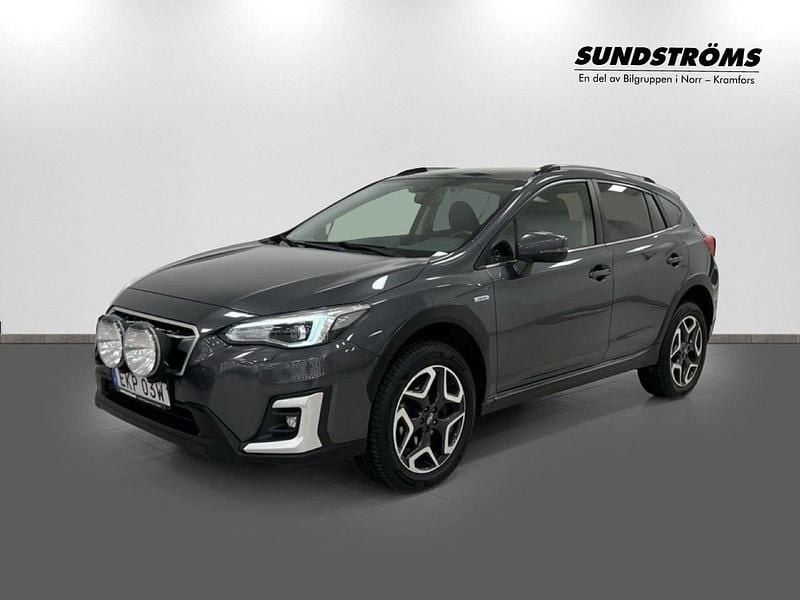 Grå Begagnad 2020 Subaru XV SUV | 229 900 kr (Bra pris) - Bild 1/4