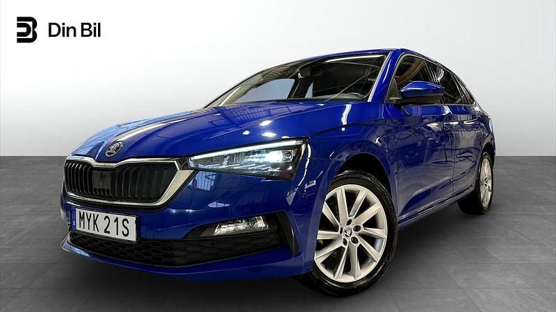 Energy blue Begagnad 2022 Skoda Scala Style Halvkombi | 214 900 kr (Marknadspris) - Bild 1/4