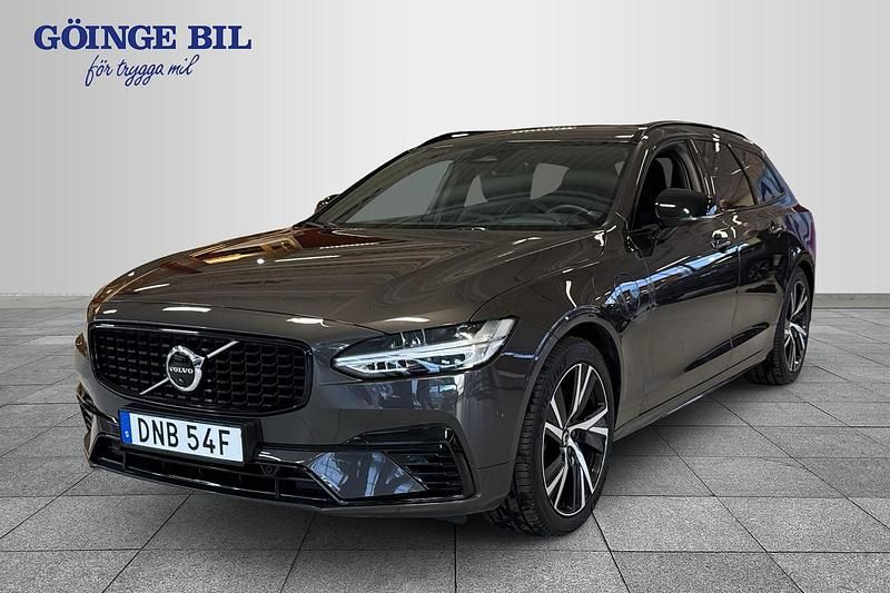 Grå Begagnad 2022 Volvo V90 R-Design Kombi | 499 000 kr (Lite dyr) - Bild 1/2