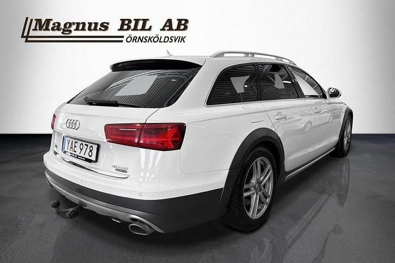Begagnad Audi A6 Allroad Sport 218 HK (160 kW) 2015 Vit Kombi