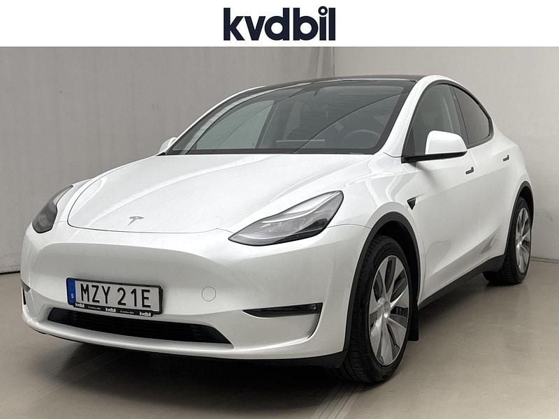 Vit Begagnad 2023 Tesla Model Y SUV | 409 000 kr (Bra pris) - Bild 1/3