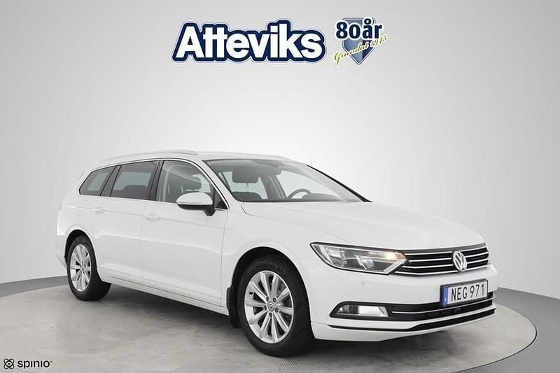 Vit Begagnad 2016 VW Passat Kombi | 159 900 kr (Bra pris) - Bild 1/4