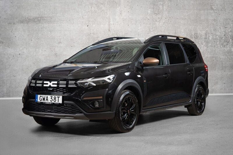 Svart Begagnad 2024 Dacia Jogger Extreme Kombi | 259 000 kr (Marknadspris) - Bild 1/4