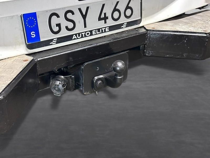 Begagnad Nissan Navara 163 HK (119 kW) 2019 Vit Pickup