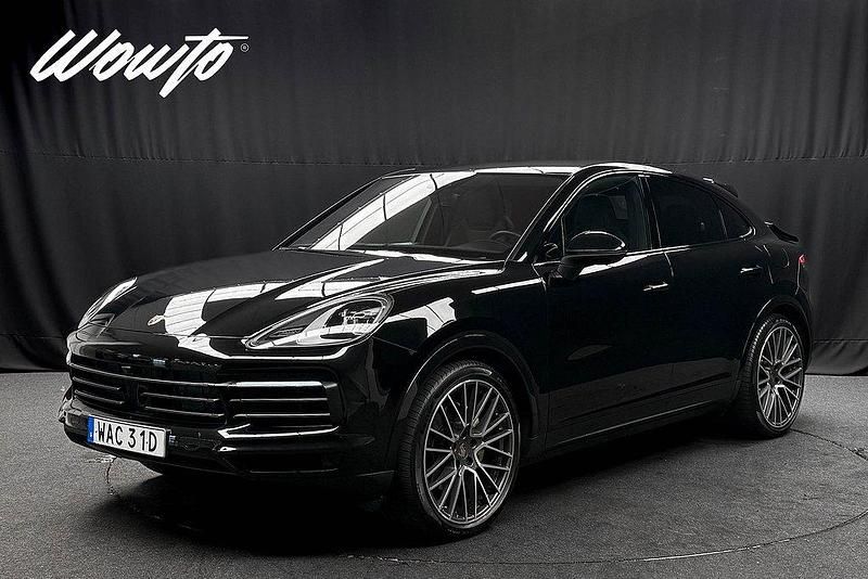 Svart (chromite svart metallic) Begagnad 2022 Porsche Cayenne Platinum Edition SUV | 879 800 kr (Marknadspris) - Bild 1/3