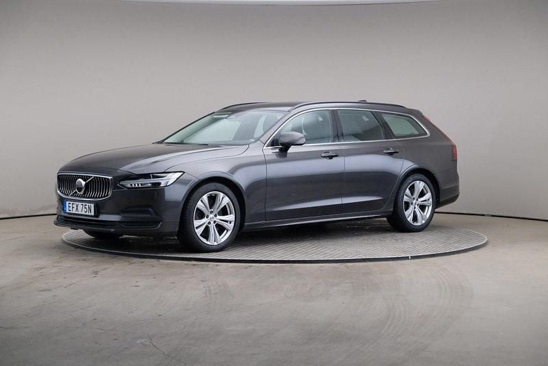 Grå Begagnad 2022 Volvo V90 Momentum Kombi | 315 000 kr (Bra pris) - Bild 1/4