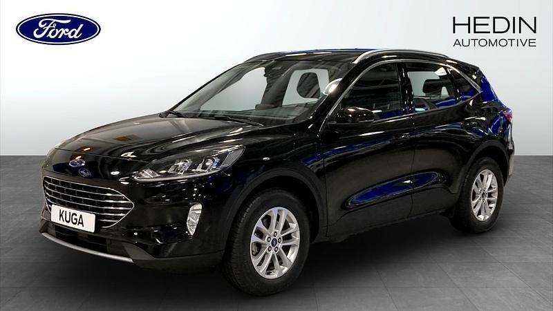 Silver Begagnad 2023 Ford Kuga Titanium SUV | 269 900 kr (Marknadspris) - Bild 1/4