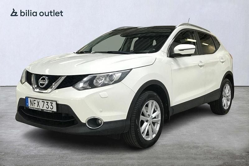 Vit Begagnad 2016 Nissan Qashqai SUV | 79 900 kr (Superpris) - Bild 1/3