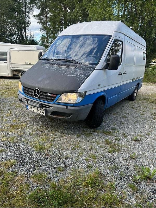Begagnad 2004 Mercedes Sprinter Van | 65 000 kr (Superpris) - Bild 1/4