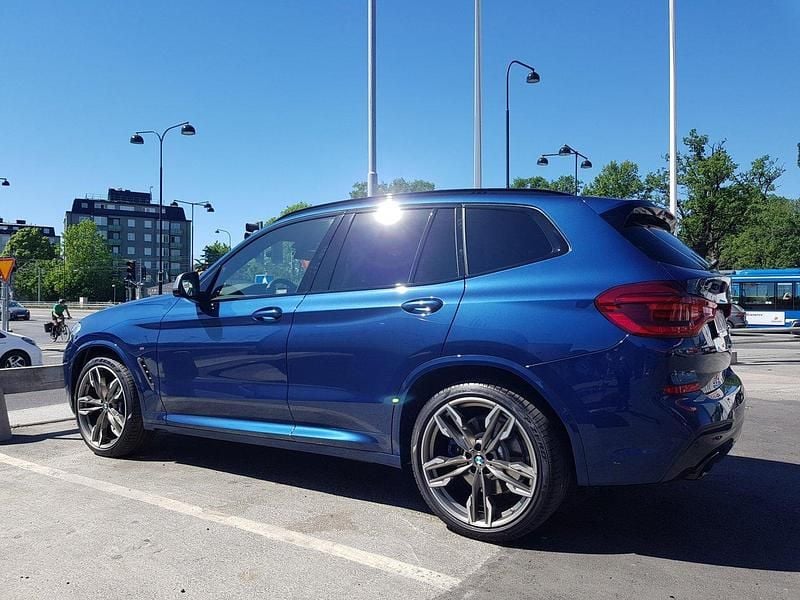 Blå Begagnad 2018 BMW X3 M Sport SUV | 390 000 kr (Marknadspris) - Bild 1/4