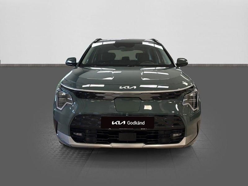 Begagnad Kia e-Niro 150 kW (204 HK) 2022 Grön SUV