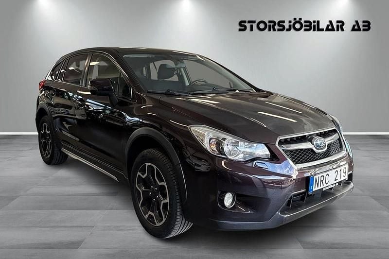 Mörkbrun (brun) Begagnad 2012 Subaru XV SUV | 143 000 kr (Marknadspris) - Bild 1/4