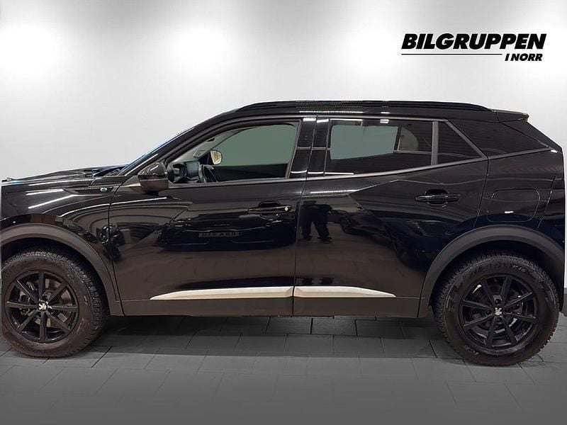 Begagnad Peugeot 2008 Allure 100 kW (136 HK) 2021 Svart SUV