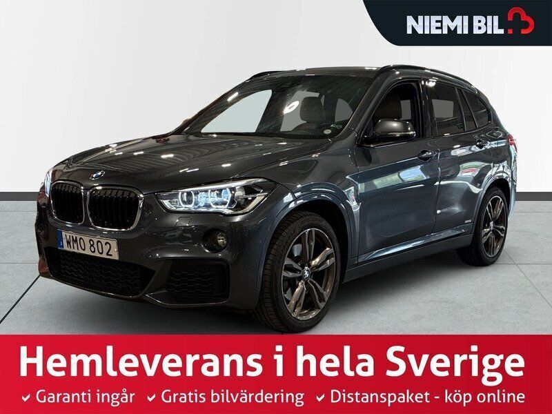 Grå Begagnad 2016 BMW X1 M Sport SUV | 264 900 kr (Marknadspris) - Bild 1/2
