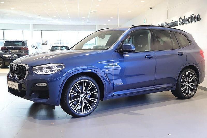 Blå Begagnad 2017 BMW X3 M Sport SUV | 369 000 kr (Dyr) - Bild 1/2